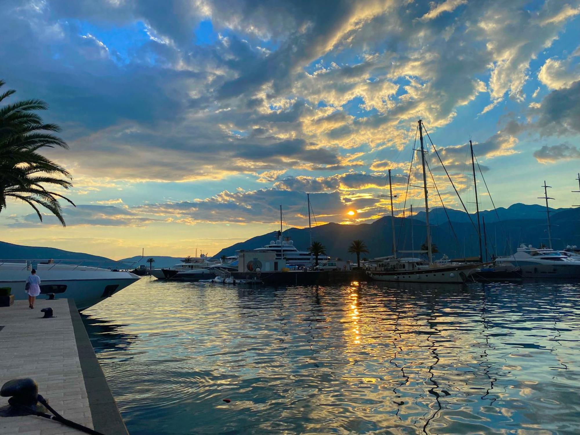Apartment Sova Tivat Dış mekan fotoğraf