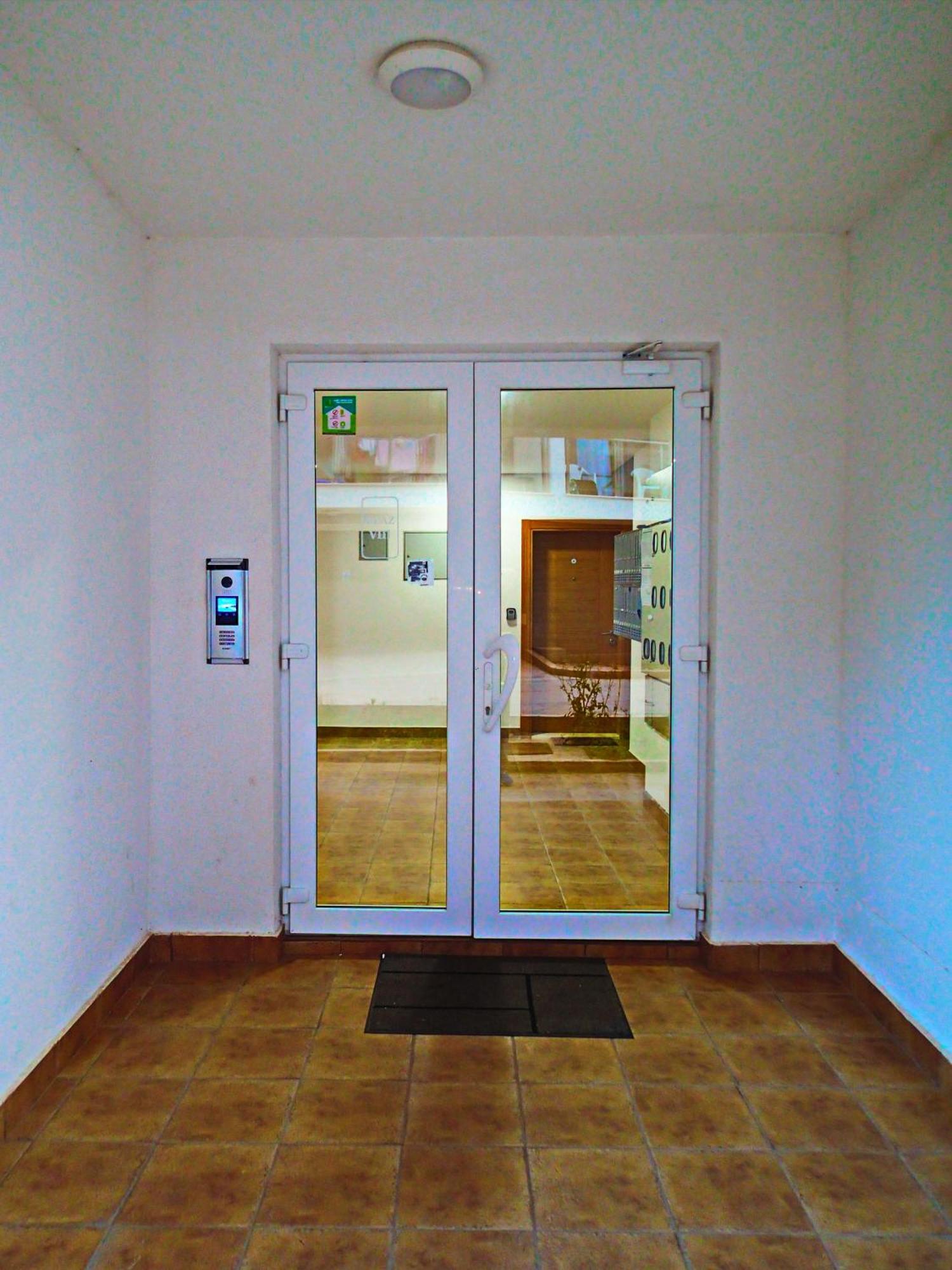 Apartment Sova Tivat Dış mekan fotoğraf